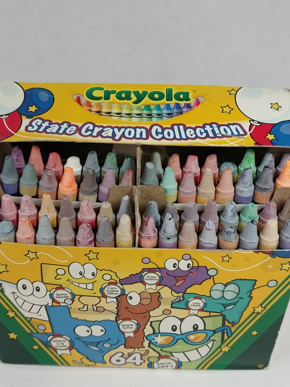 Vintage Crayola 2004 State Your Color State Crayon Collection 64 Pieces Used